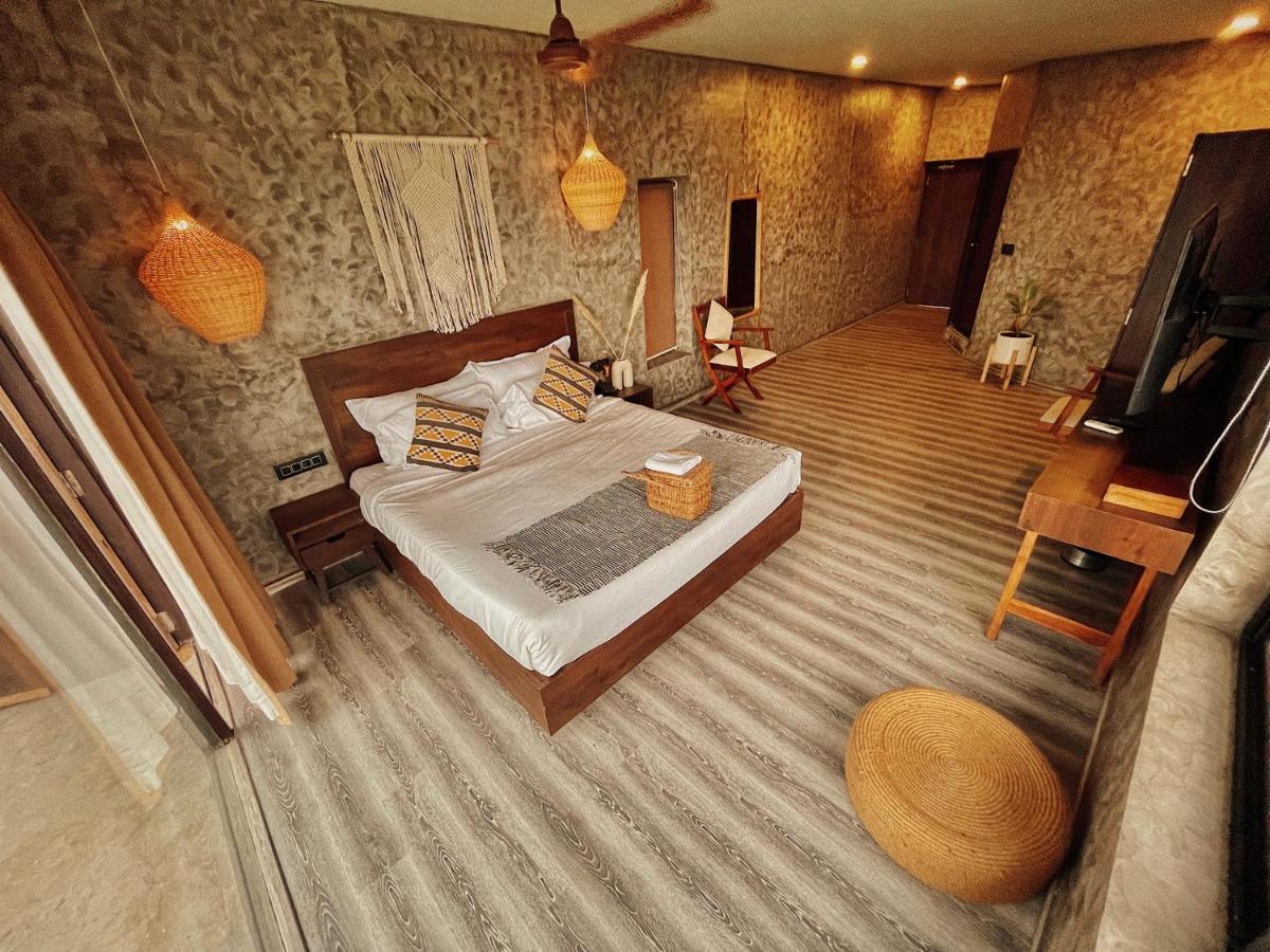 Ukiyo Beach Resort Mandrem Exterior photo