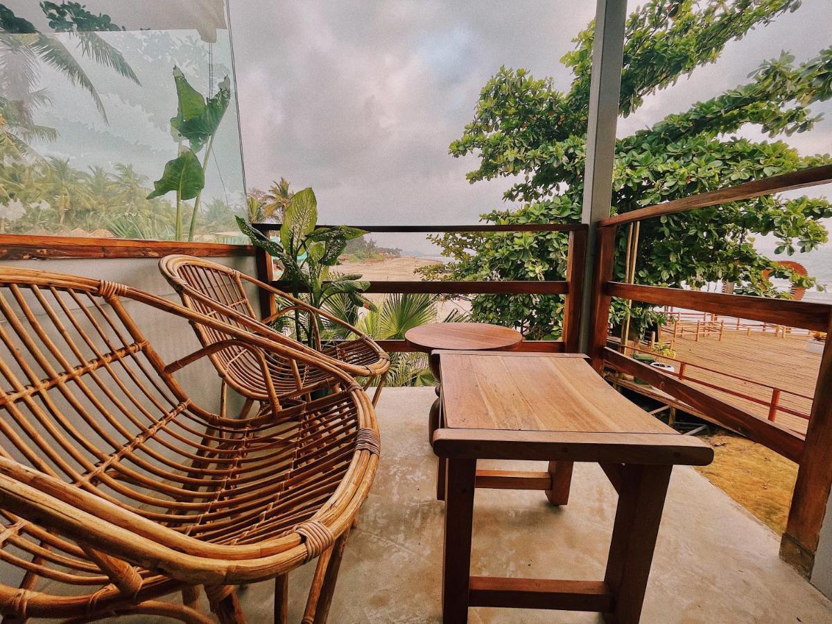 Ukiyo Beach Resort Mandrem Exterior photo